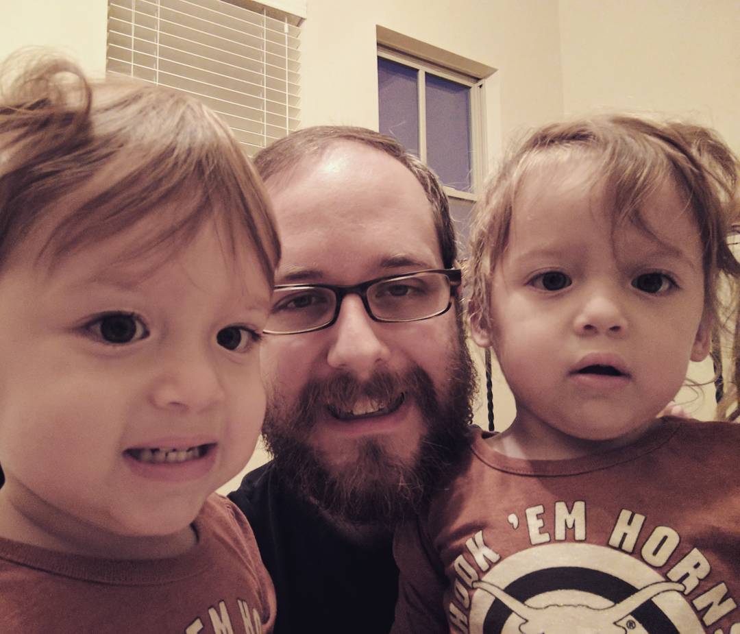 bedhead twins selfie longhorns familyblog