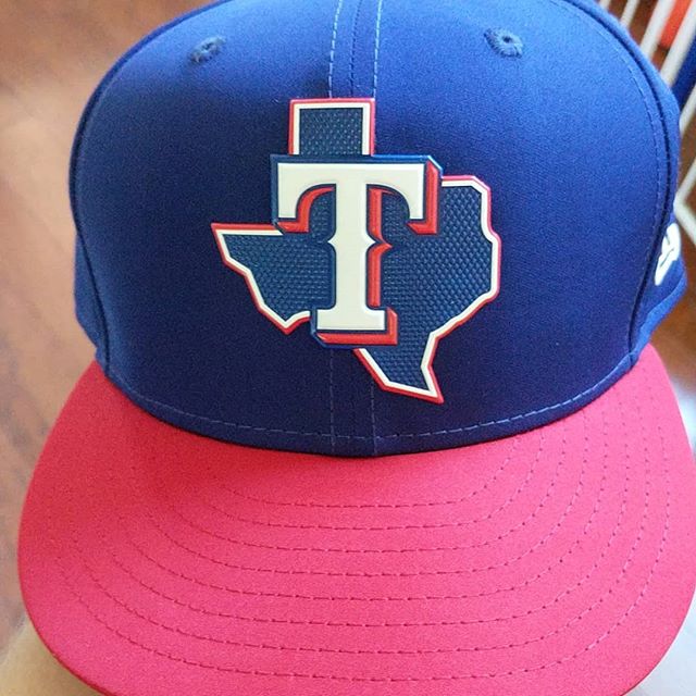 New hat day! The @rangers batting practice hat, a 59fifty with the newish proflight material. So far so good for a good summer hat.